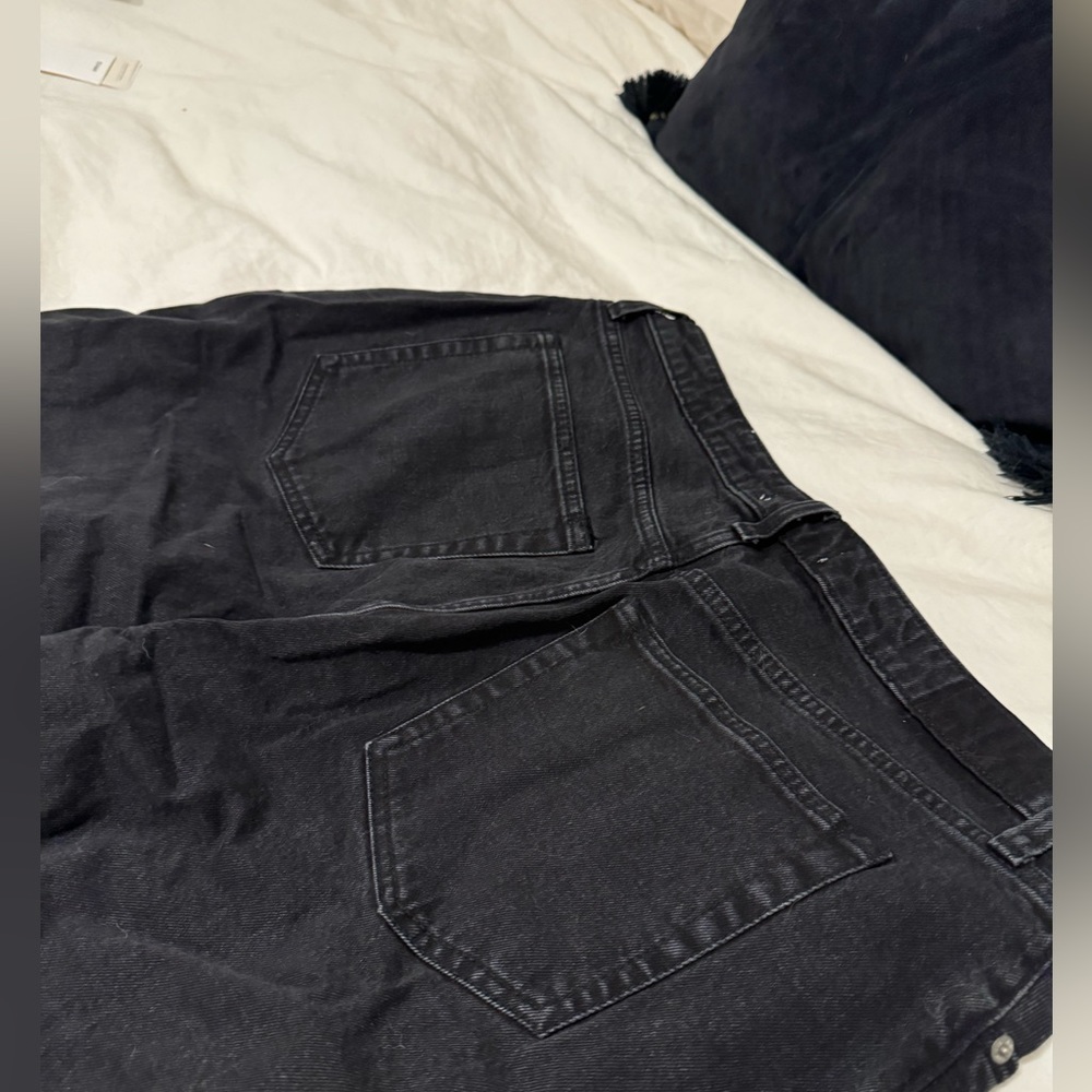 Abercrombie Curve Love Dad High Rise in black - size 32 - Picture 7 of 7